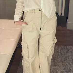 Hollister Cream Ultra High-Rise Vintage Baggy Pants
